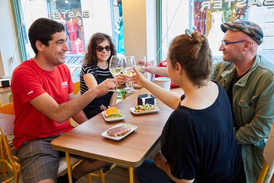 Bilbao: Exclusive Food & Wine Tasting Tour with Local Guide - Why a group of six changes the experience