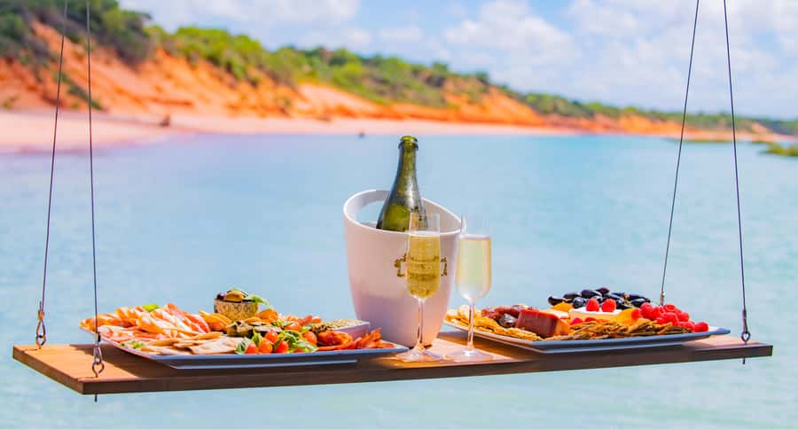 BROOME: DINOSAUR ADVENTURE CRUISE - With Tapas and Cocktail - Key points to know before booking