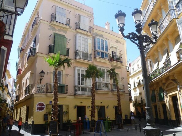 Cadiz: 3-Hour Tapas Tour - Key things to know before booking