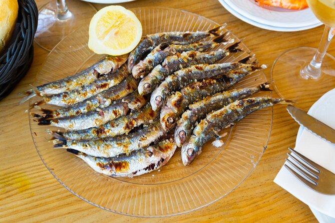 Cadiz Food Tour: Tapas, Drinks and Delights with a Local - Key points to know before booking