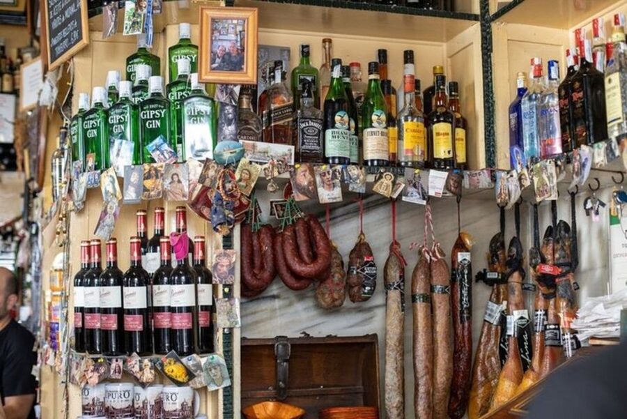 Cádiz: Local Tapas Experience - What the Central Market adds to the meal