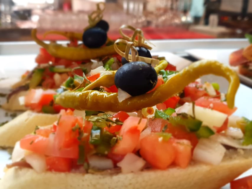Caminito del Rey & White Village Tour with Tapas from Málaga - Álora gives the day a local beginning