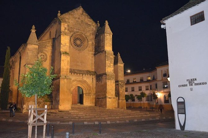 Cordoba by Night Tapas & Wines - Starting at Monumento a Manolete