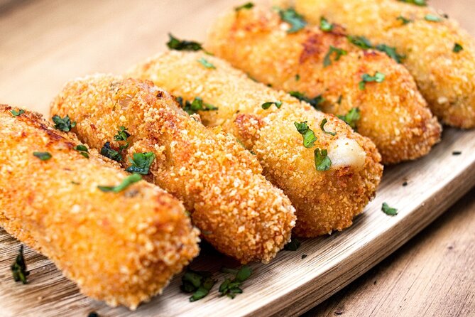 Culinary tour "Tapas & Wines" in Madrid - What the food and drink package is worth
