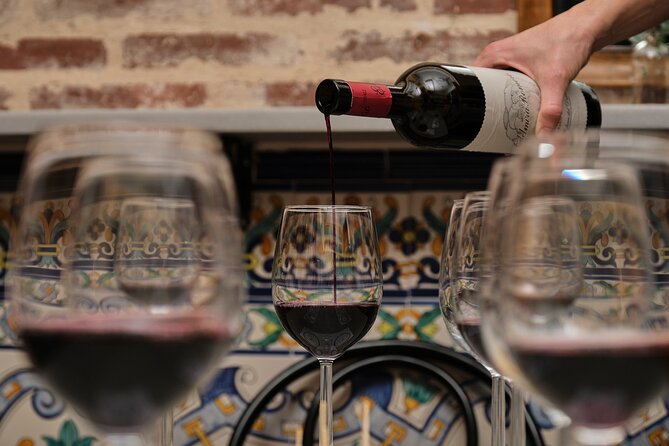 De Tapas in Malasaña: Evening Wine and Tapas Tour - Key points to know before booking