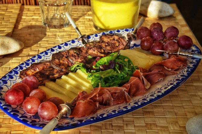 DINNER OR TAPAS in a Poruguese Home - Teresa and Mário as hosts