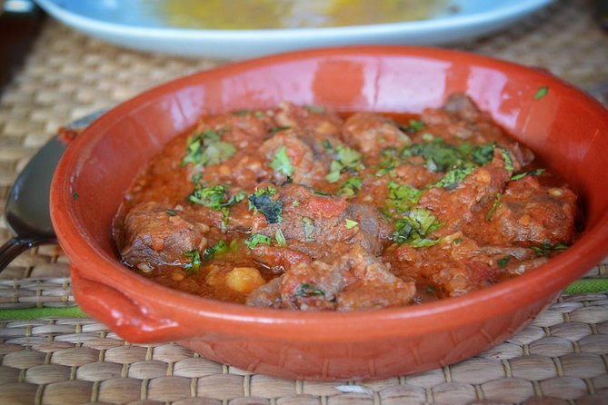 DINNER OR TAPAS in a Poruguese Home - Price, timing, and practical value