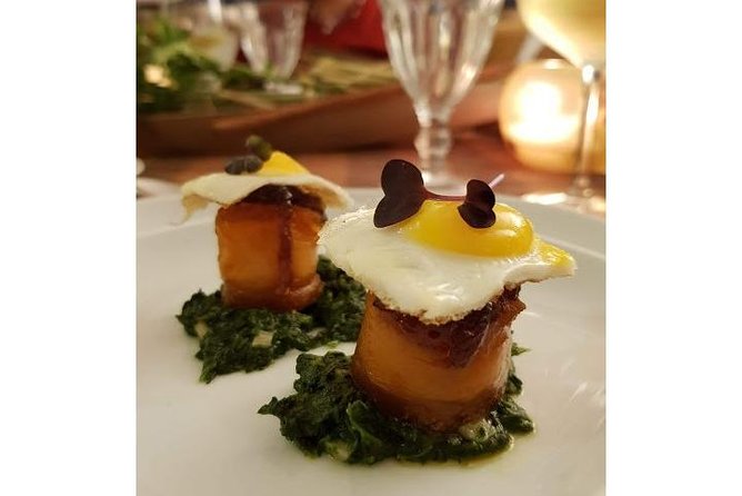 DINNER OR TAPAS in a Poruguese Home - Choosing between dinner and six tapas