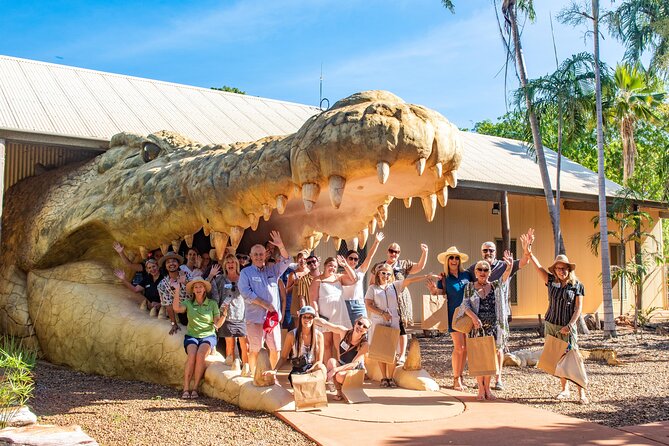 DINOSAUR ADVENTURE CRUISE - With Beachside Tapas and Cocktails - Beachside food, cocktails, and the long finish