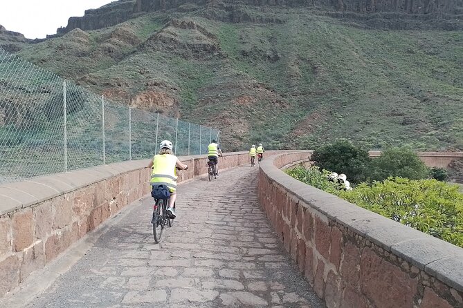 e-Bike Mountain Tour inside a Natural Park+option Tapas in a Cave - Group size, safety, and guide quality
