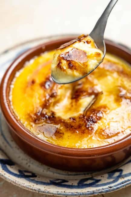 Eat Like a Local: Hidden Gràcia Catalan Tapas Tour Barcelona - What the guide adds to the food