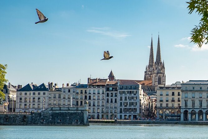 Electric Scooter Excursion with Tapas Aperitif - What you learn about Bayonne along the way