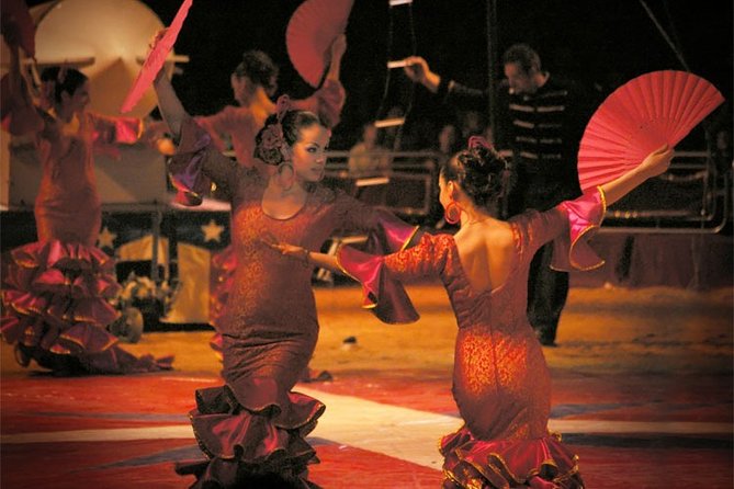 Flamenco Show and Tapas in Seville - The 7:00 pm meeting in the old town