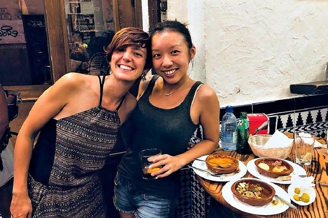 Flamenco, Tapas and Wine Tour: Best of Málaga in one Evening - El Pimpi or a similar old-town favorite
