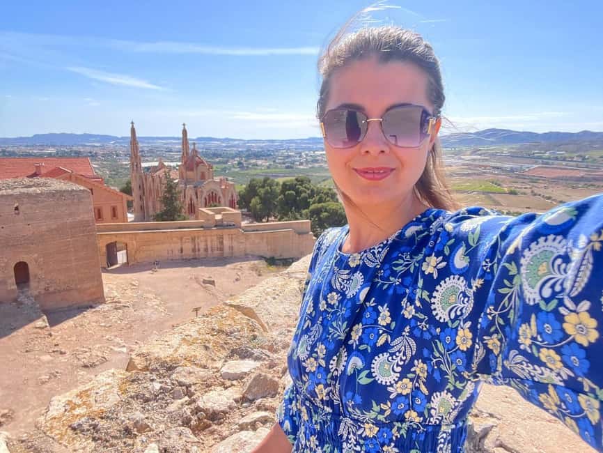 From Alicante: Winery Tour and Wine Tasting with Tapas - Beginning among the vineyard rows