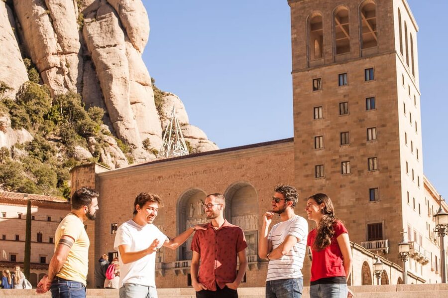 From Barcelona: Montserrat Half-Day Wine and Tapas Trip - Why this Montserrat wine tour deserves a place on your Barcelona plan