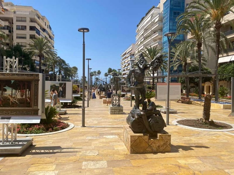 From Estepona, Mijas, Marbella: Marbella Private Tour with Transport, Tapas, and Drinks - Whitewashed lanes and Orange Square