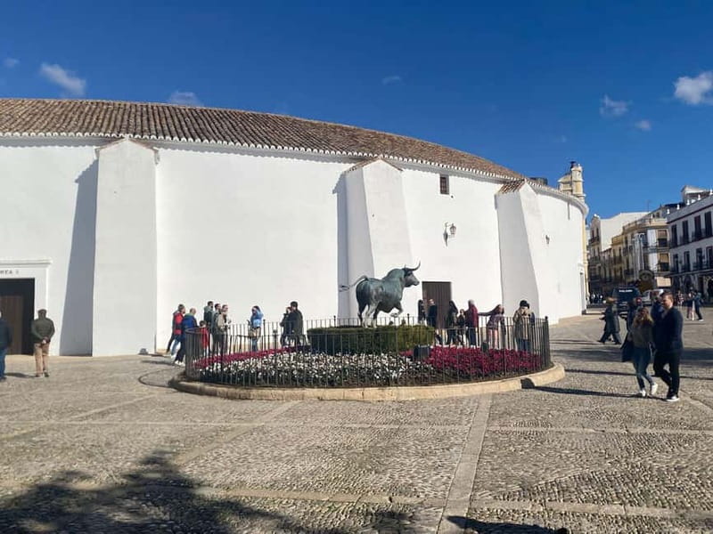 From Estepona: Ronda, private transport, cafe, bullring, tapas, drinks - La Ciudad, the old quarter, and the town hall
