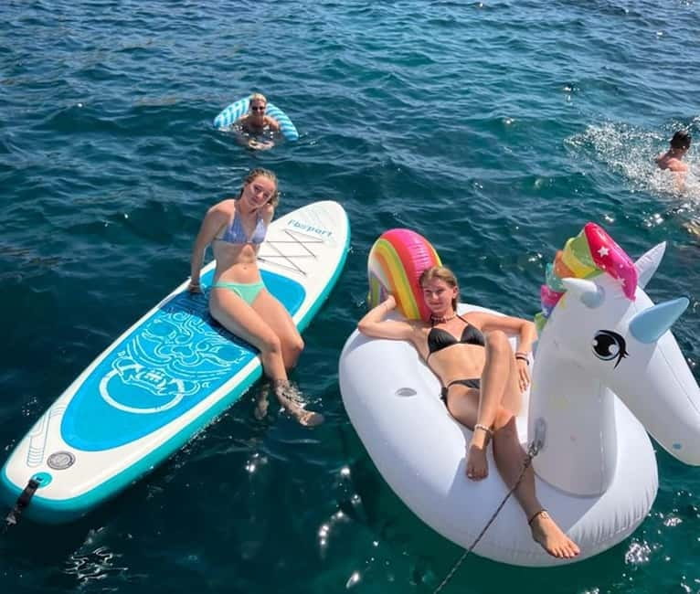 From Palma: Luxury Catamaran Group Tour with Tapas & Drinks - Crew service makes the difference