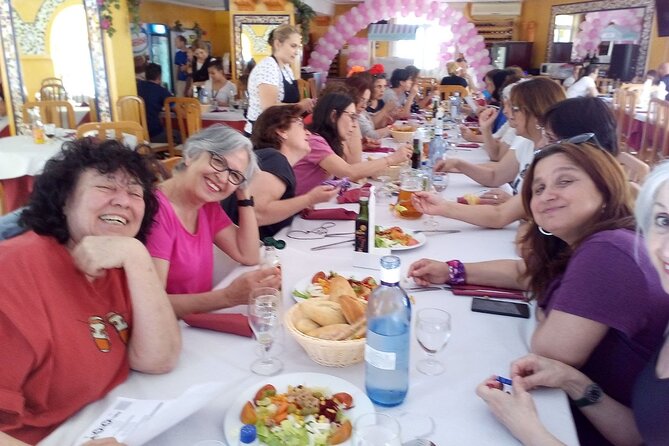 Genuine Valencian tapas tour with a pinch of History - Central Market advice for paella seekers
