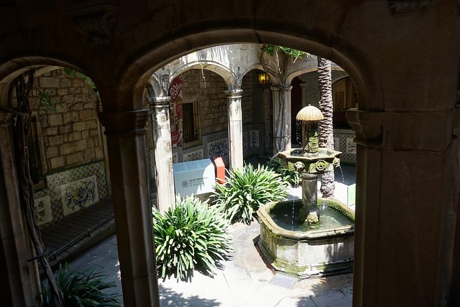 Gothic Quarter Insights & Tapas Experience - Placeta del Pi and the old church cemeteries