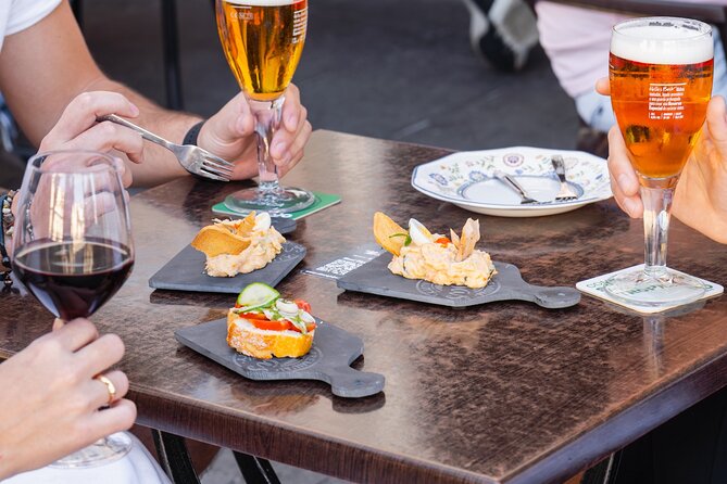 Gourmet Tapas and Wine Tour in the Old Town of Las Palmas - Why the self-guided format can be a plus