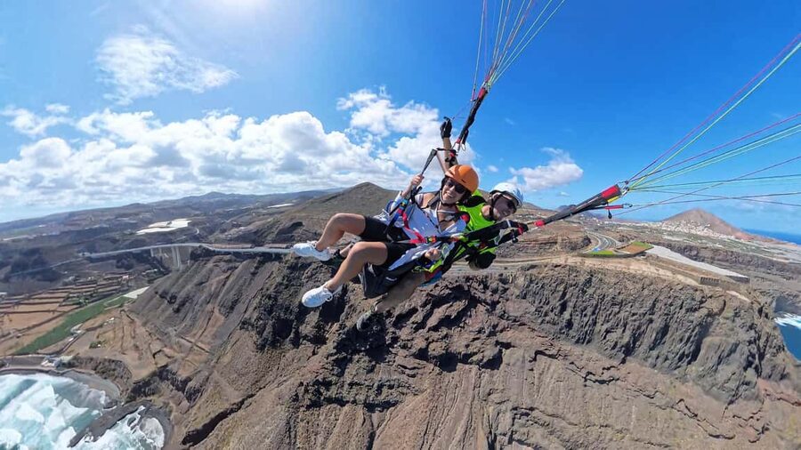 Gran Canaria: Paragliding Flight with Tapas & Pickup - Pickup from three useful Gran Canaria locations