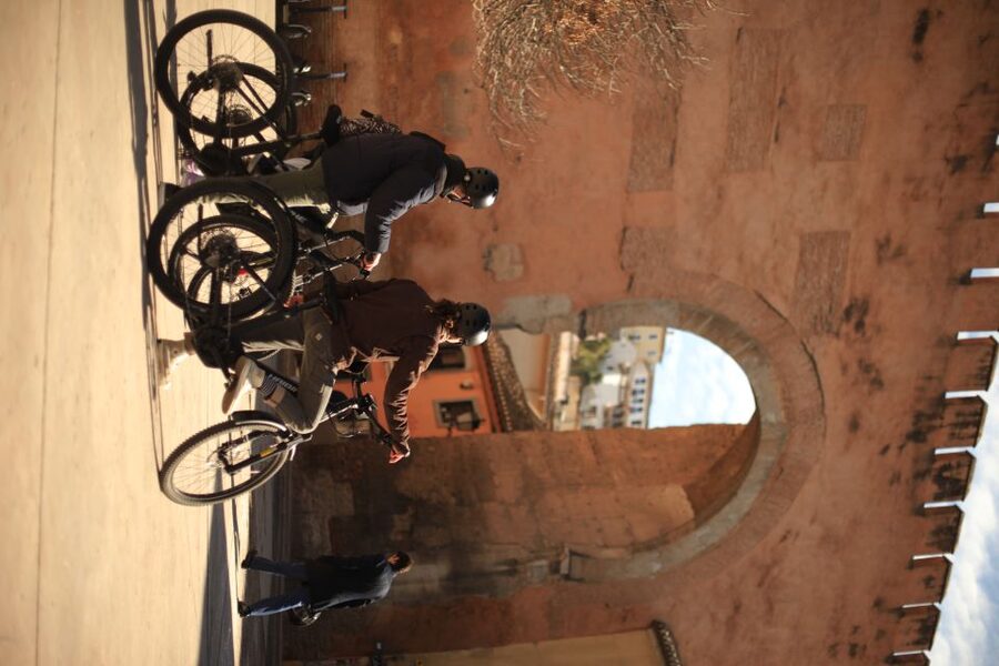 Granada: Highlights & Viewpoints eBike Tour with Tapas Break - San Nicolás and San Miguel Alto viewpoints