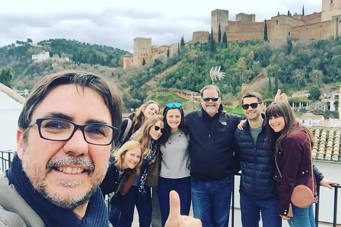 Granada Private Tapas & Walking Tour - Corral del Carbón and the Nasrid-era food story