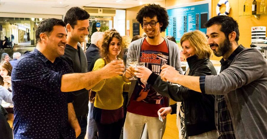 Granada: Tapas Crawl - Key Points at a Glance