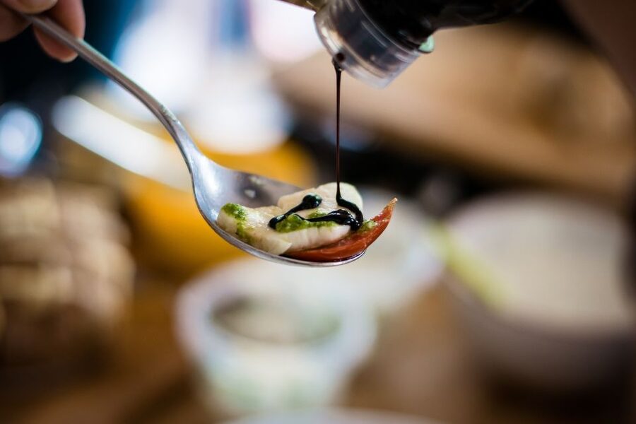 Granada: Tapas Tasting Guided Tour - Key points to know before booking