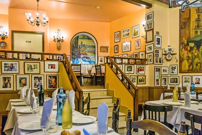 History and culture with tapas dinner - Barcelona Cathedral and the city’s changing face
