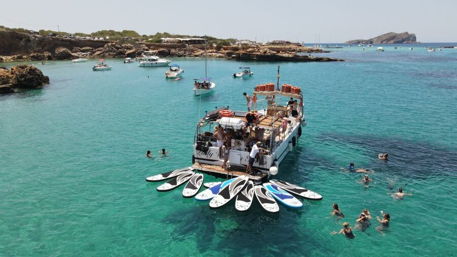 Ibiza: Scenic Cruise with Tapas and Drinks - What happens at the anchorage