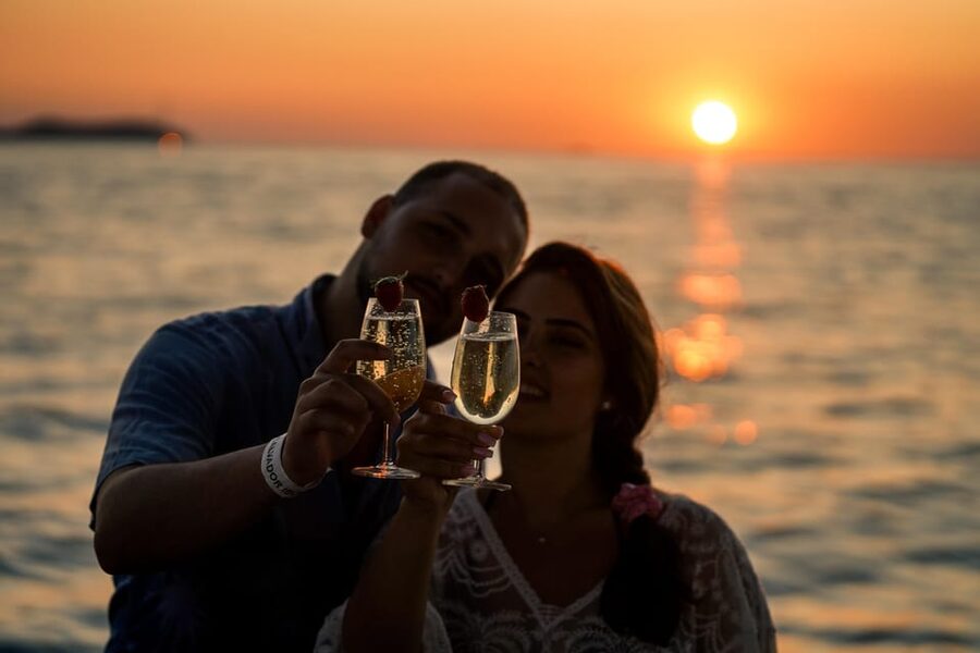 Ibiza: Secret Coves Guided Boat Tour with Open Bar and Tapas - Should you book the Salvador Ibiza?