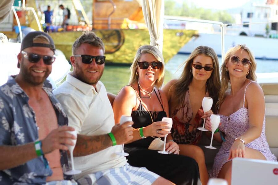 Ibiza: Sunset Boat Tour with Water Sports, Open Bar & Tapas - Key points to know before booking