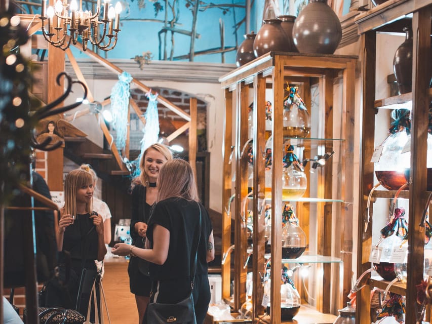 Krakow: Vodka Tasting Tour: Tapas, Tipsy Tales & Hidden Gems - Pierogi at the right moment
