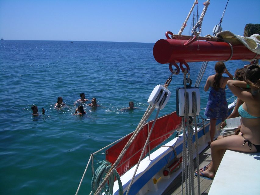 Lagos: Ponta Piedade Sail & Caves Cruise w/Portuguese Tapas - Why this boat trip is better than a simple cave ride