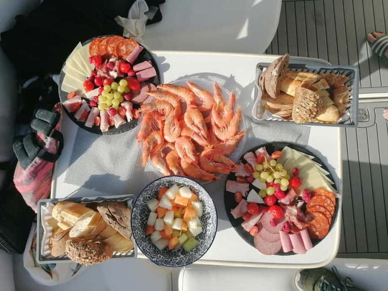Lagos: Private Luxury Cruise with Tapas and Drinks - Key details before you book