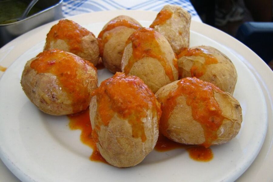 Las Palmas: Tapas and Drinks in the Beauty of the Old City - Starting at San Telmo Church