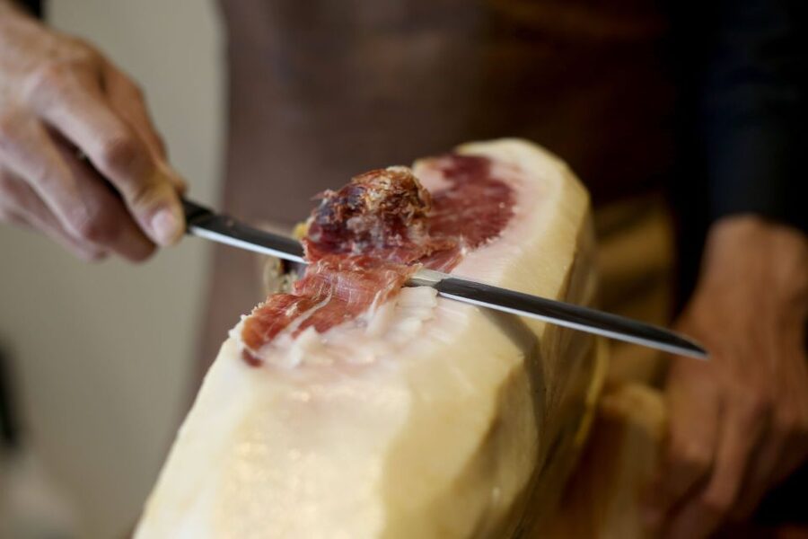 Lisbon: Premium Port Wine Tasting & Tapas - Why this Lisbon Port tasting works