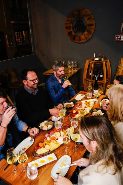 Lisbon: Premium Wine and Tapas Tasting Session - The food is more than a garnish