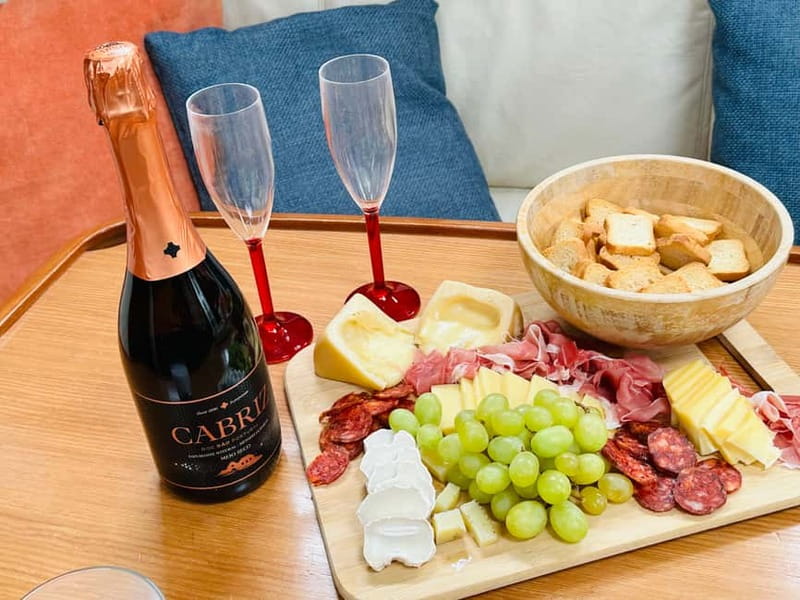 Lisbon: Romantic Cruise with Wine & Portuguese Tapas - Why Lisbon’s waterfront is the real attraction