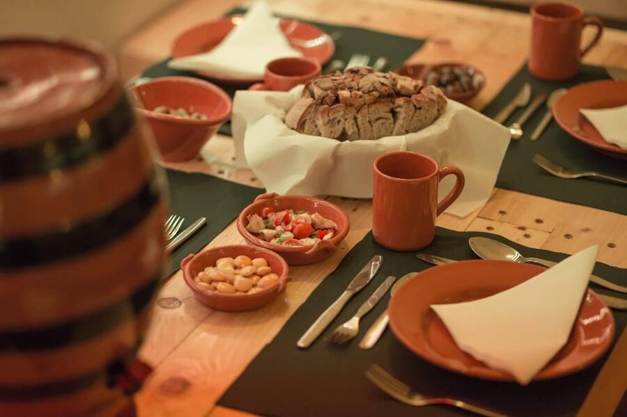 Lisbon: Tapas & Drinks with Fado Live Performance - FAQ