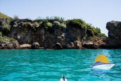 Luxury Yatch trips + Open Bar + Tapas + Paddle Surf + Snorkel