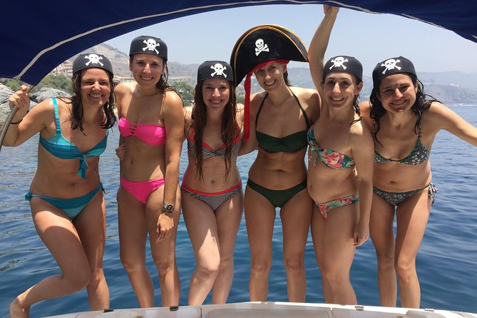 Luxury Yatch trips + Open Bar + Tapas + Paddle Surf + Snorkel - Is the experience good value?