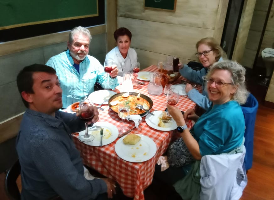 Madrid: Authentic Tapas Evening Tour with a side of History - Madrid history without the classroom feeling