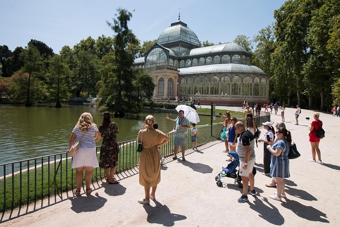 Madrid: El Retiro Park Guided Tour and Tapas - Meeting at Puerta de Alcalá at 10 a.m.