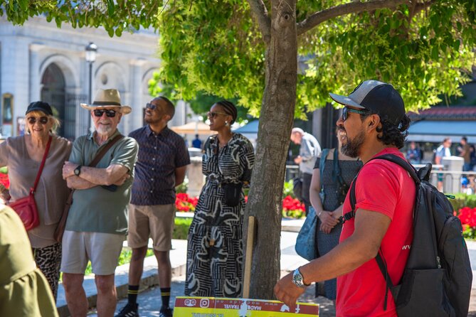 Madrid Essential Walking Tour – With Pintxo & Refreshing Drink - Starting at Km 0 in Puerta del Sol