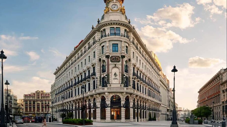 Madrid Gourmet Tour: Local Markets, Tapas & Wine - Why This Tour Looks Beyond Paella and Sangría