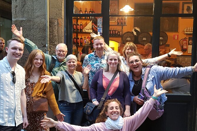 Madrid History Food Tour: Tapas & Drinks Tasting - What the small group changes
